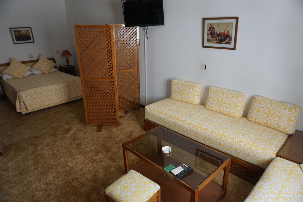 Hotel Zelis Asilah Exterior photo