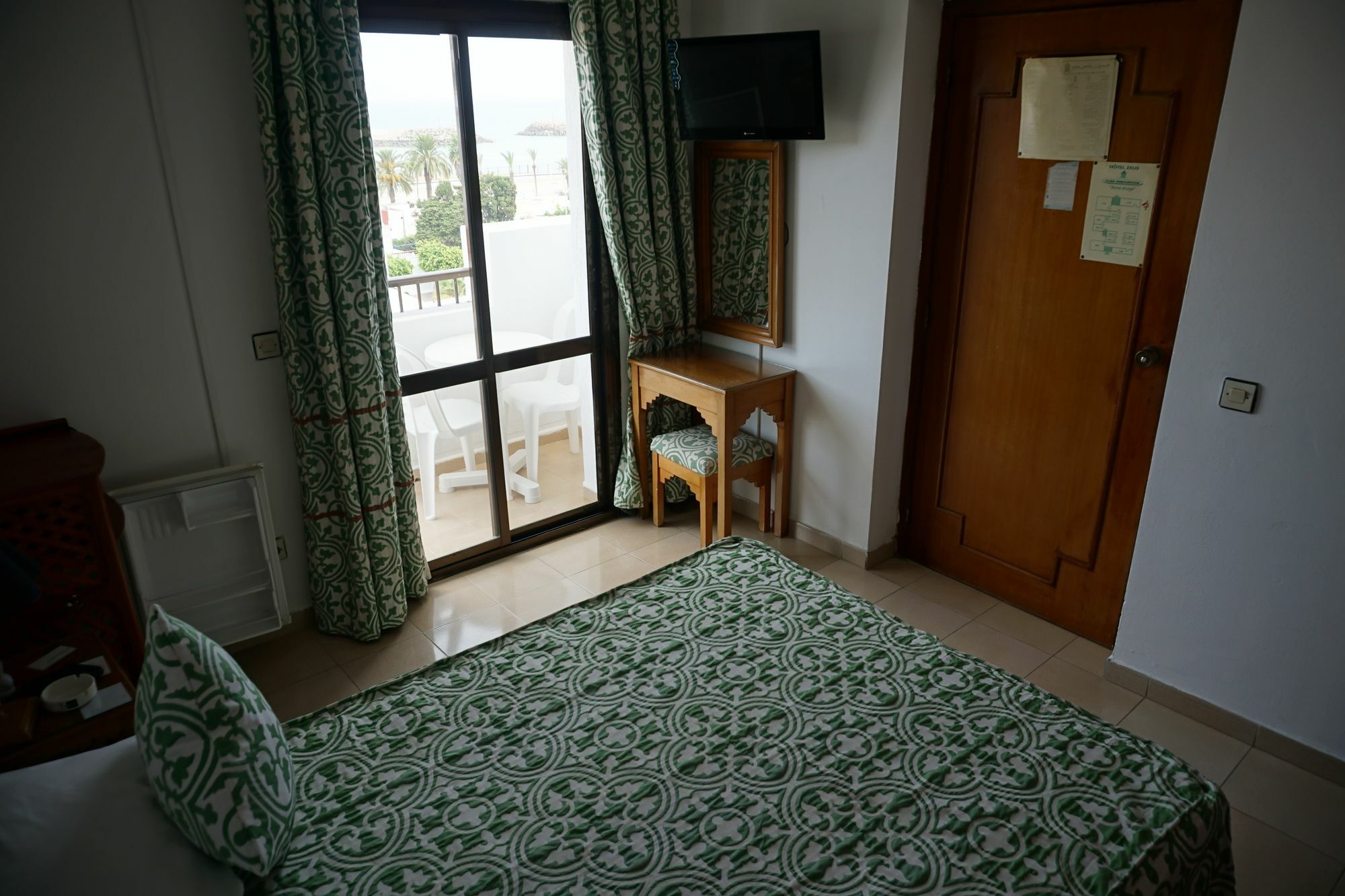 Hotel Zelis Asilah Exterior photo